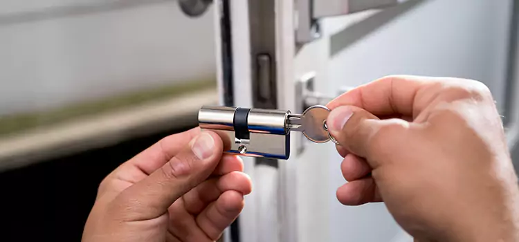 Emergency Locksmith for House Whitehall